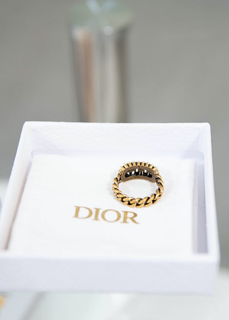 Retro J'Adior Pearls Border Chain Ring