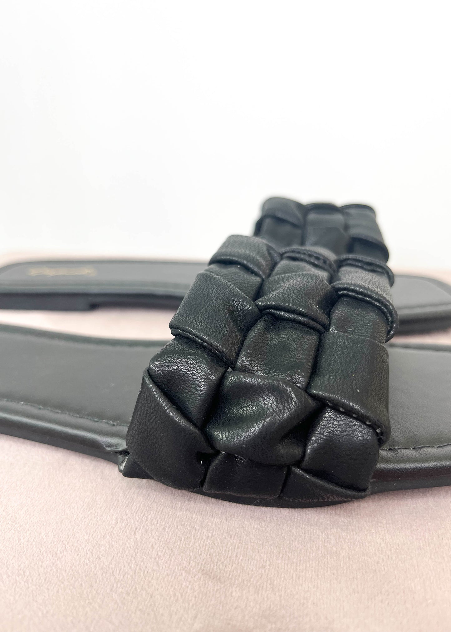 Jacinda Black Sandals